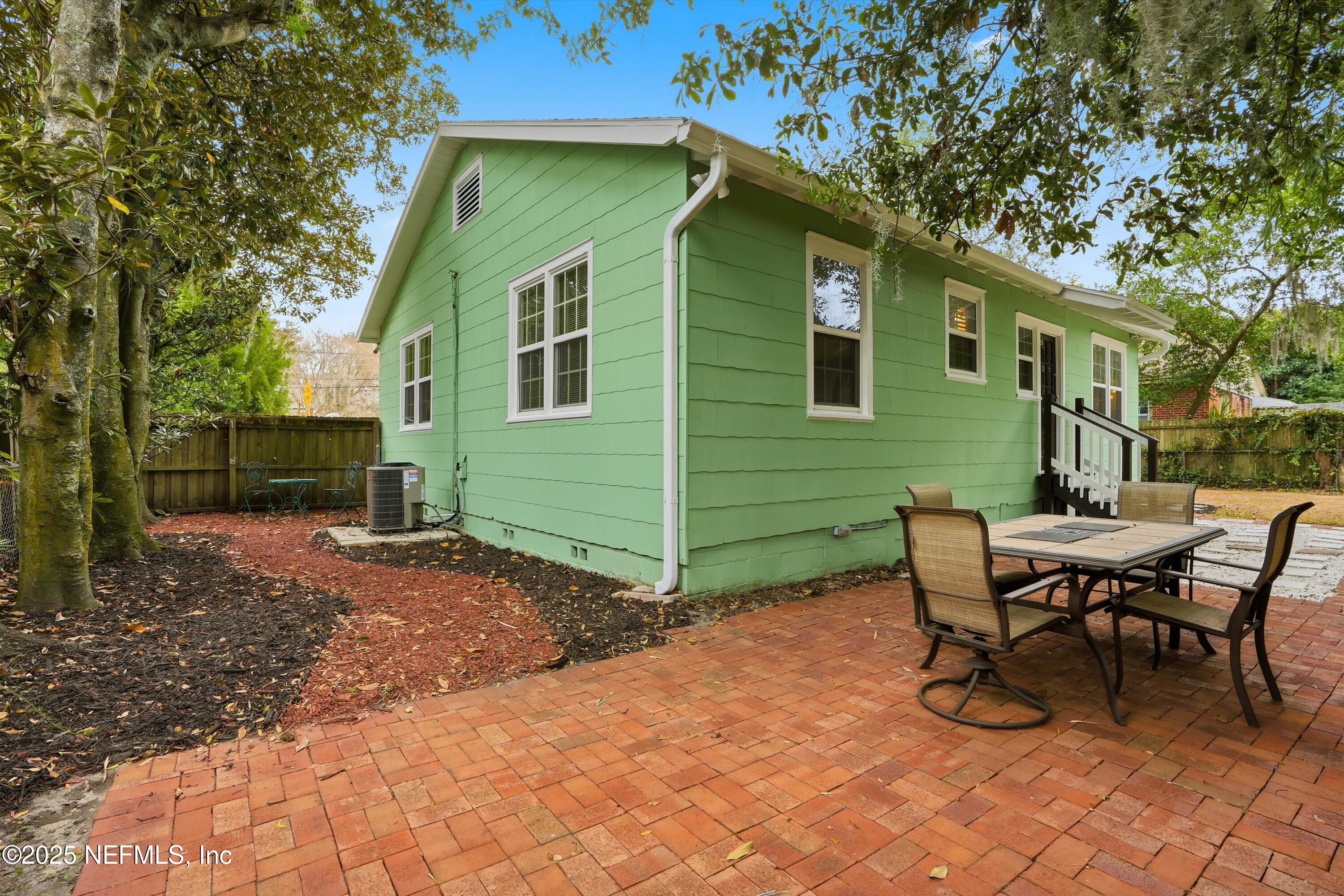 1602 Felch Avenue Jacksonville, FL 32207 - Photo 20 of 26 21-Patio