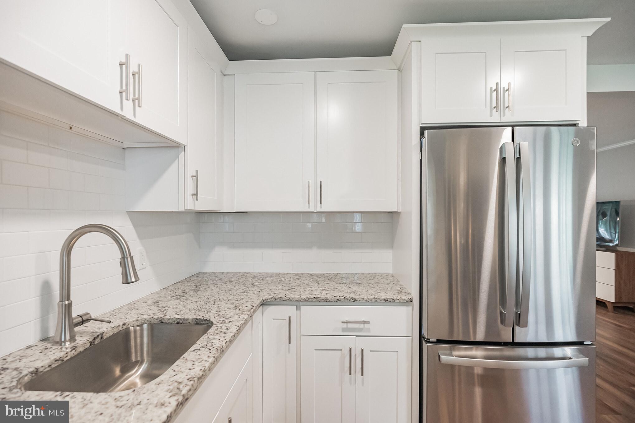28 Cinnamon Road Levittown, PA 19057 - Photo 14 of 30 Kitchen