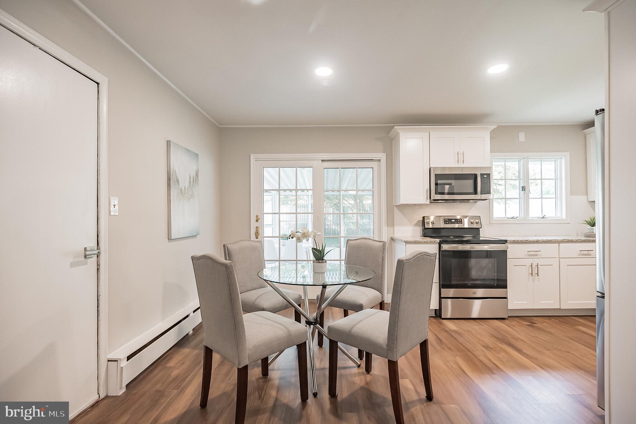 28 Cinnamon Road Levittown, PA 19057 - Photo 10 of 30 Dining