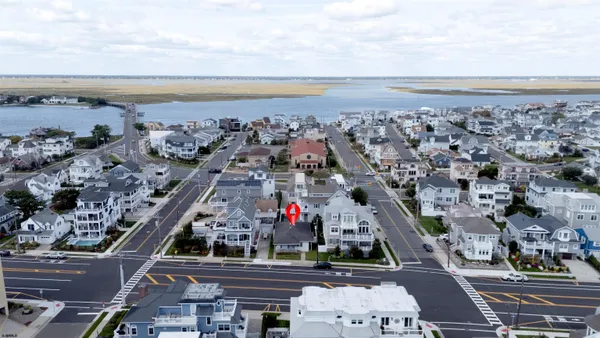$18,000 | 2805 Atlantic Avenue, Unit AUGUST (ALSO AVAILABLE JULY 14 JULY 31 10K), Longport, NJ 08403