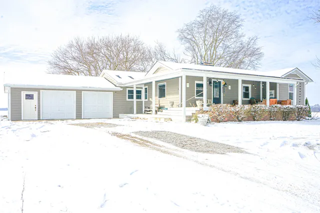 $480,000 | 3366 South 800 East, Franklin, IN 46131