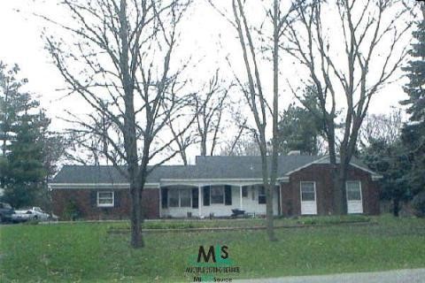 328 North Mary Knoll Rochester, MI 48309 - Photo 1 of 1 743864.JPG