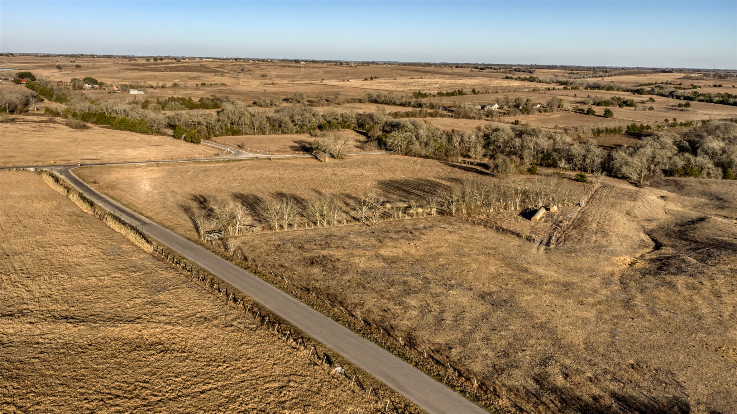 6807 Winedale Road Burton, TX 77835 - Photo 13 of 27 a view of an ocean
