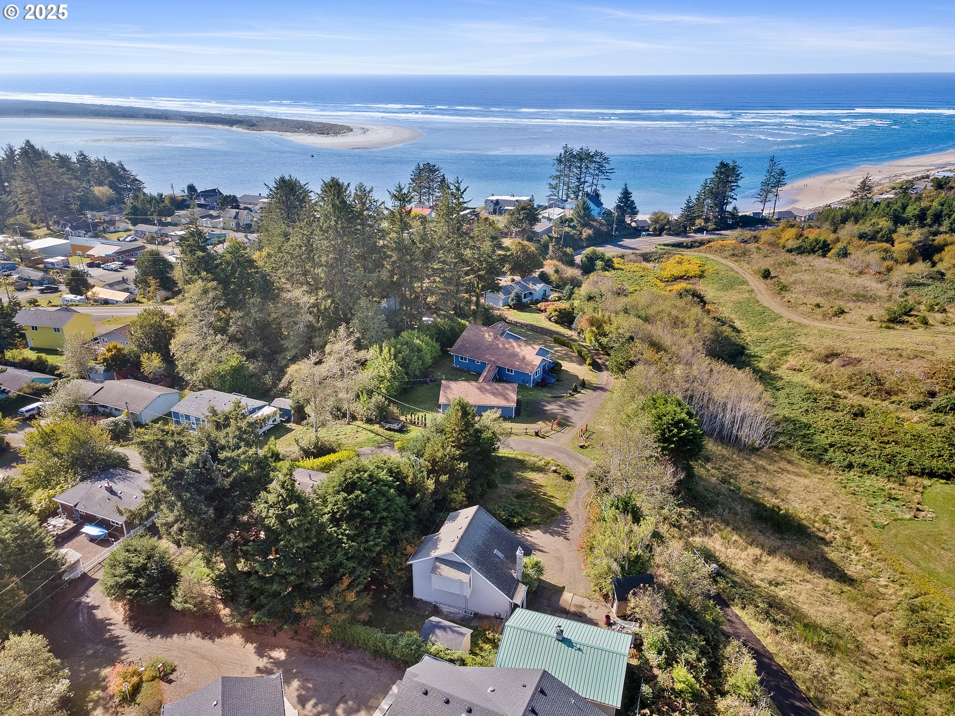 4900 Clam Way Tillamook, OR 97141 - Photo 11 of 30