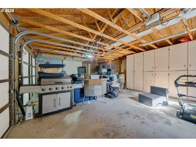 $399,000 | 4900 Clam Way, Tillamook, OR 97141