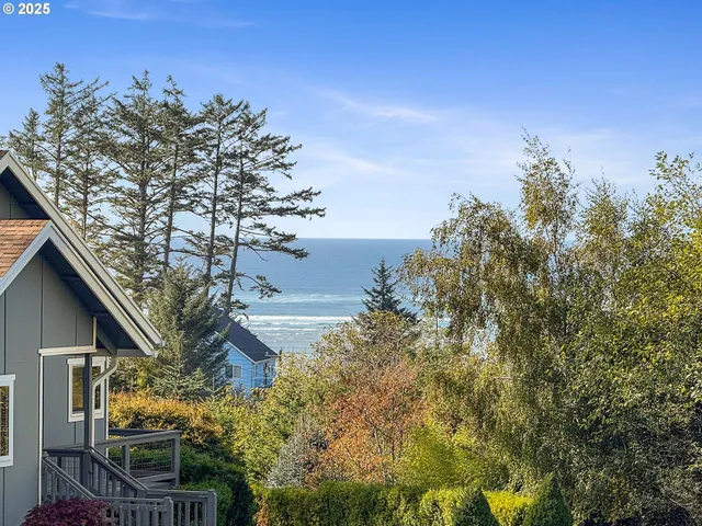 $399,000 | 4900 Clam Way, Tillamook, OR 97141