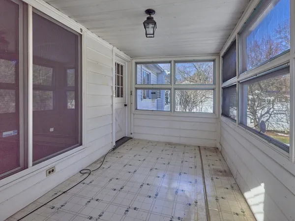 $555,000 | 42 Ellis Drive, Worcester, MA 01609