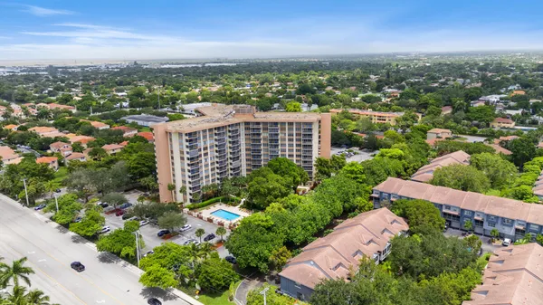 $2,000 | 10777 West Sample Road, Unit 508, Coral Springs, FL 33065
