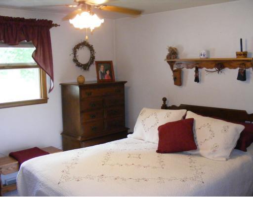 395 Lagonda Road Washington, PA 15301 - Photo 14 of 18 Master Bedroom.