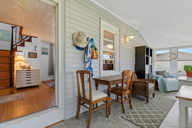 $1,950 | 8 Hill Avenue, Stonington, CT 06378