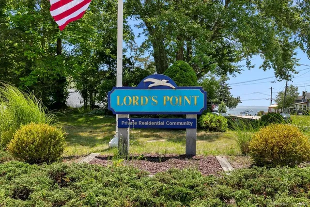 $1,950 | 8 Hill Avenue, Stonington, CT 06378