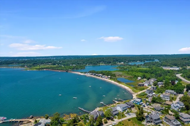 $1,950 | 8 Hill Avenue, Stonington, CT 06378