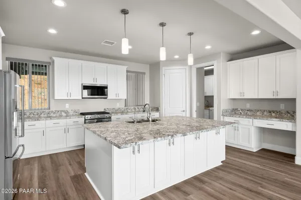 $3,700 | 15689 East Orch Vw Road, Dewey, AZ 86327
