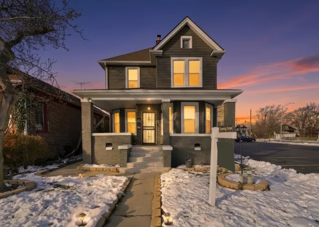 $1,495 | 1504 Hanover Street, Unit 2, Chicago Heights, IL 60411