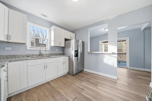 $1,495 | 1504 Hanover Street, Unit 2, Chicago Heights, IL 60411