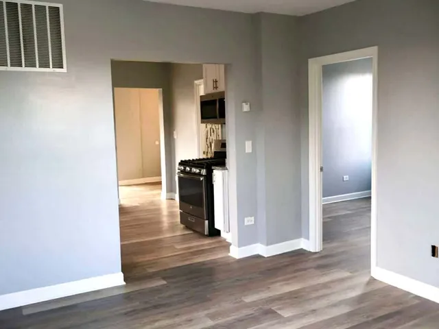 $1,595 | 1504 Hanover Street, Unit 2, Chicago Heights, IL 60411