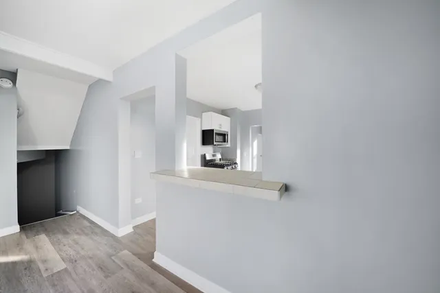 $1,495 | 1504 Hanover Street, Unit 2, Chicago Heights, IL 60411