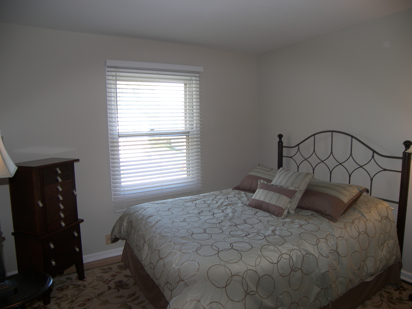651 Surryse Road Lake Zurich, IL 60047 - Photo 15 of 33