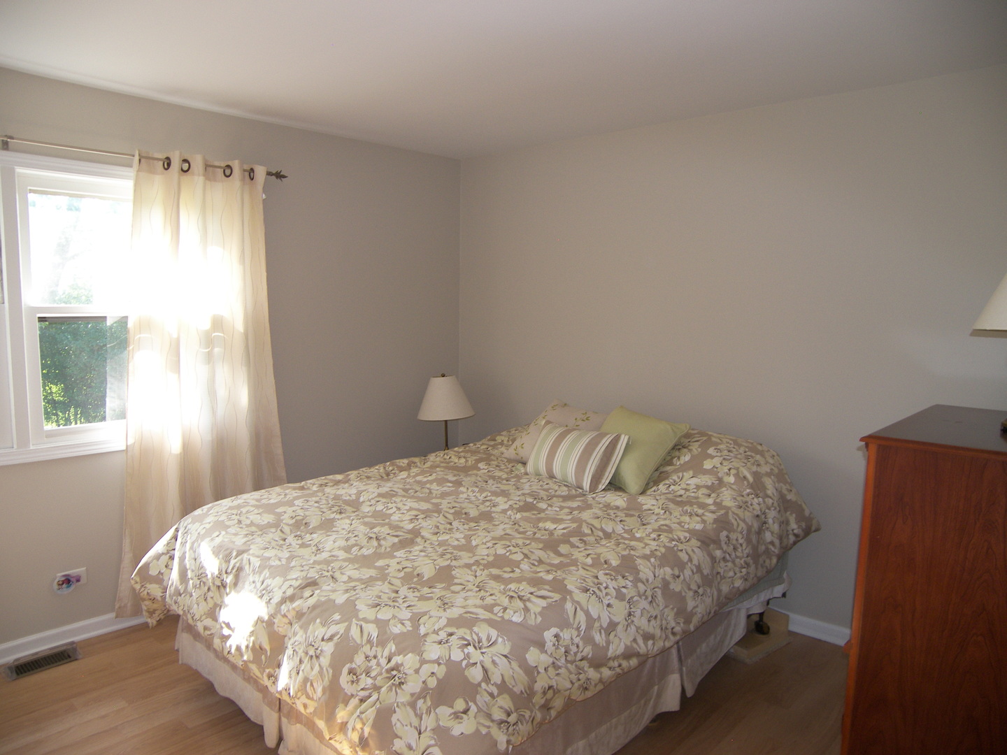 651 Surryse Road Lake Zurich, IL 60047 - Photo 17 of 33