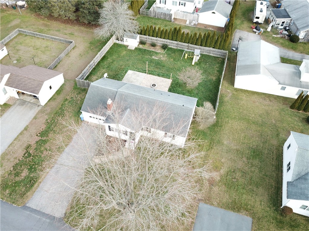 19 Harvey Road Middletown, RI 02842 - Photo 36 of 43