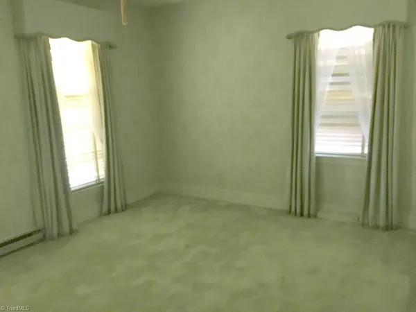 $1,000 | 234 Hylton Street, Mount Airy, NC 27030