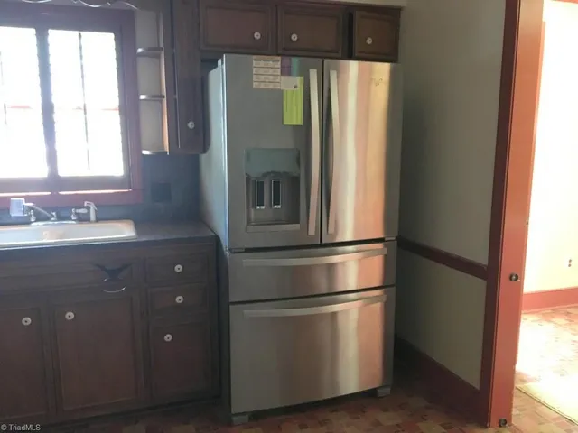 $1,000 | 234 Hylton Street, Mount Airy, NC 27030