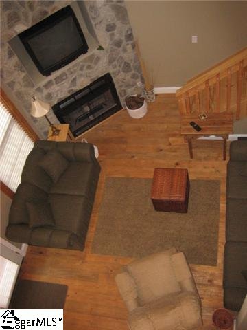 402 Blue Ridge Court Westminster, SC 29693 - Photo 2 of 20 Gallery Image 2