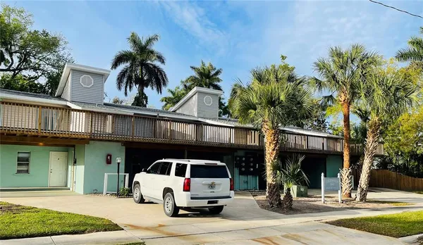 $1,950 | 1559 7th Avenue West, Bradenton, FL 34205