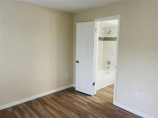 $1,950 | 1559 7th Avenue West, Bradenton, FL 34205