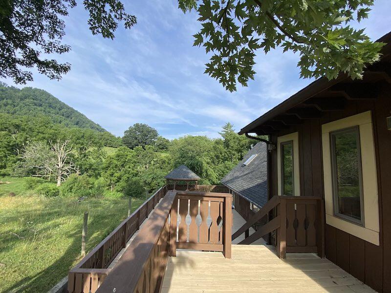 2875 Raleigh Circle Shawsville, VA 24162 - Photo 54 of 67 IMG_8066