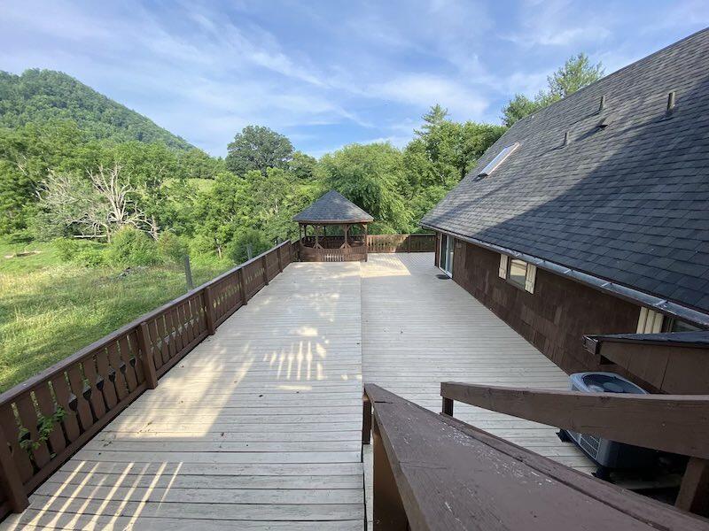 2875 Raleigh Circle Shawsville, VA 24162 - Photo 58 of 67 IMG_8070