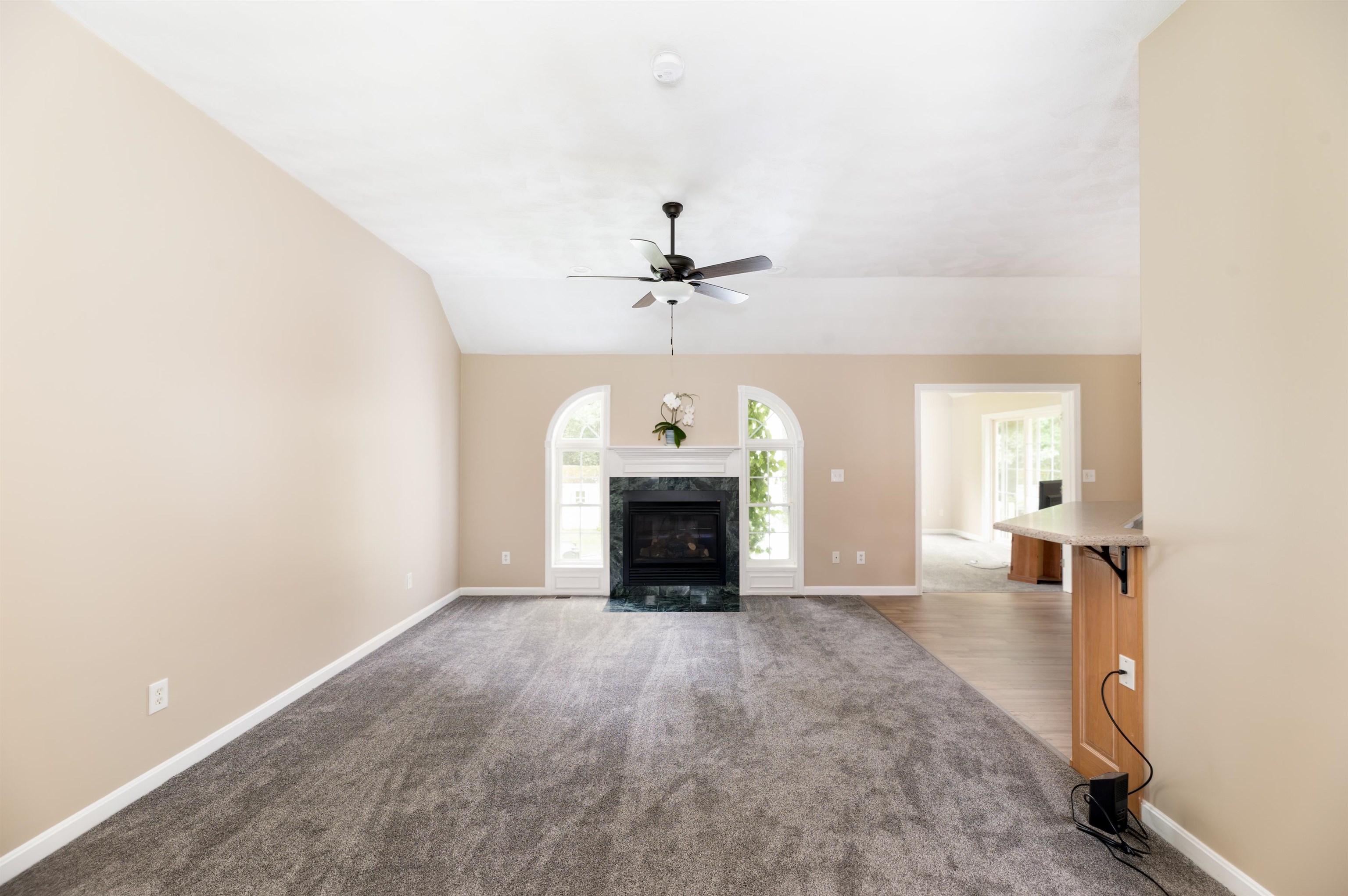 11 Burns Road Pelham, NH 03076 - Photo 6 of 25