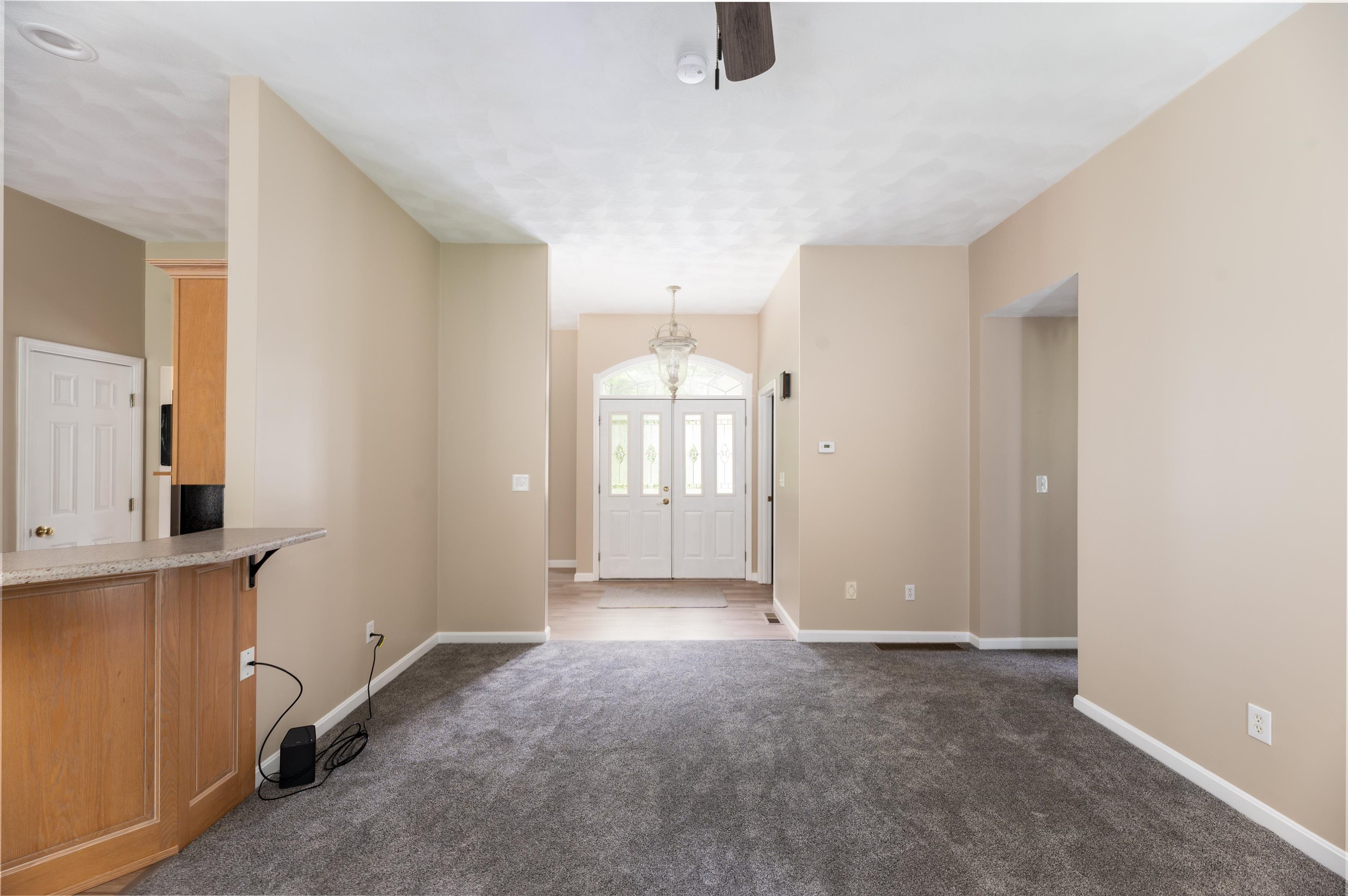 11 Burns Road Pelham, NH 03076 - Photo 8 of 25