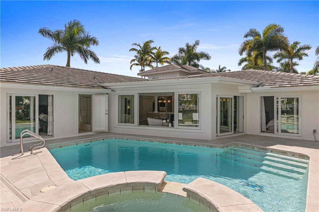 2640 Tarpon Road Naples, FL 34102 - Photo 7 of 34 Gallery Image 7