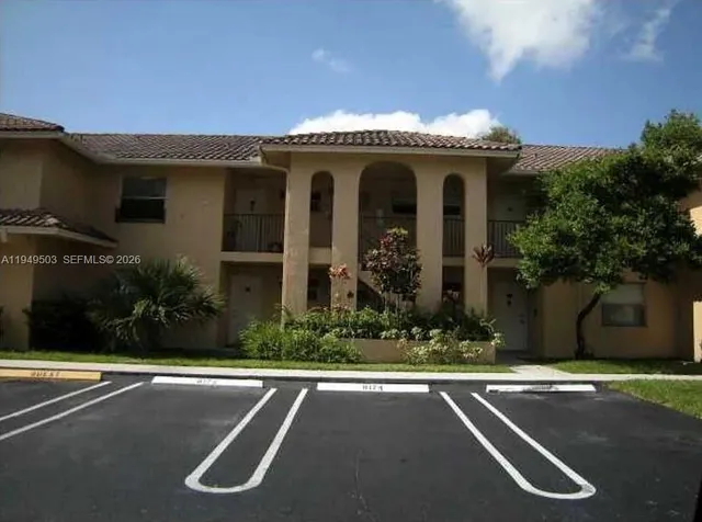$1,950 | 9156 Northwest 40th Street, Unit 1051, Coral Springs, FL 33065