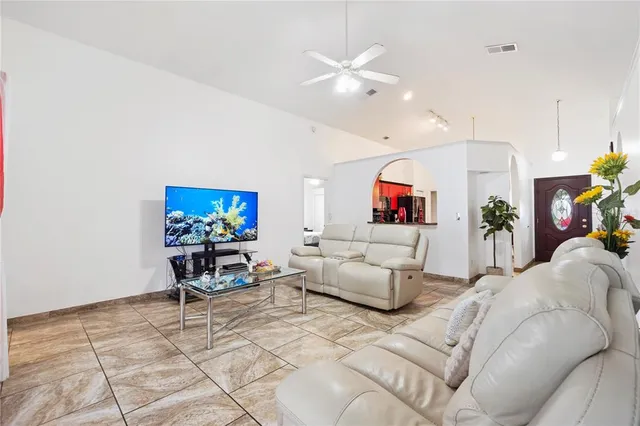 $389,000 | 10431 Reagans Run Drive, Clermont, FL 34711