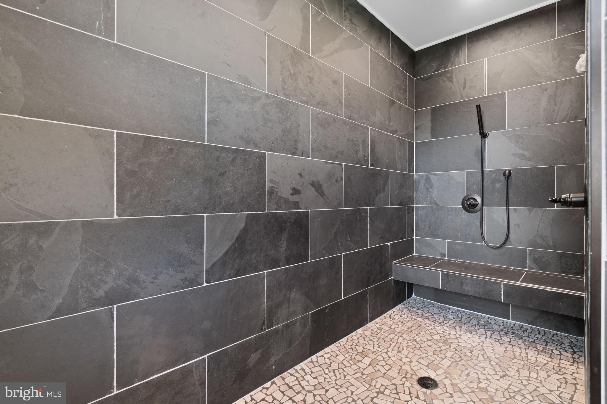 557 Union Church Road Elkton, MD 21921 - Photo 17 of 32 9' x 4' Tile Shower with Bench