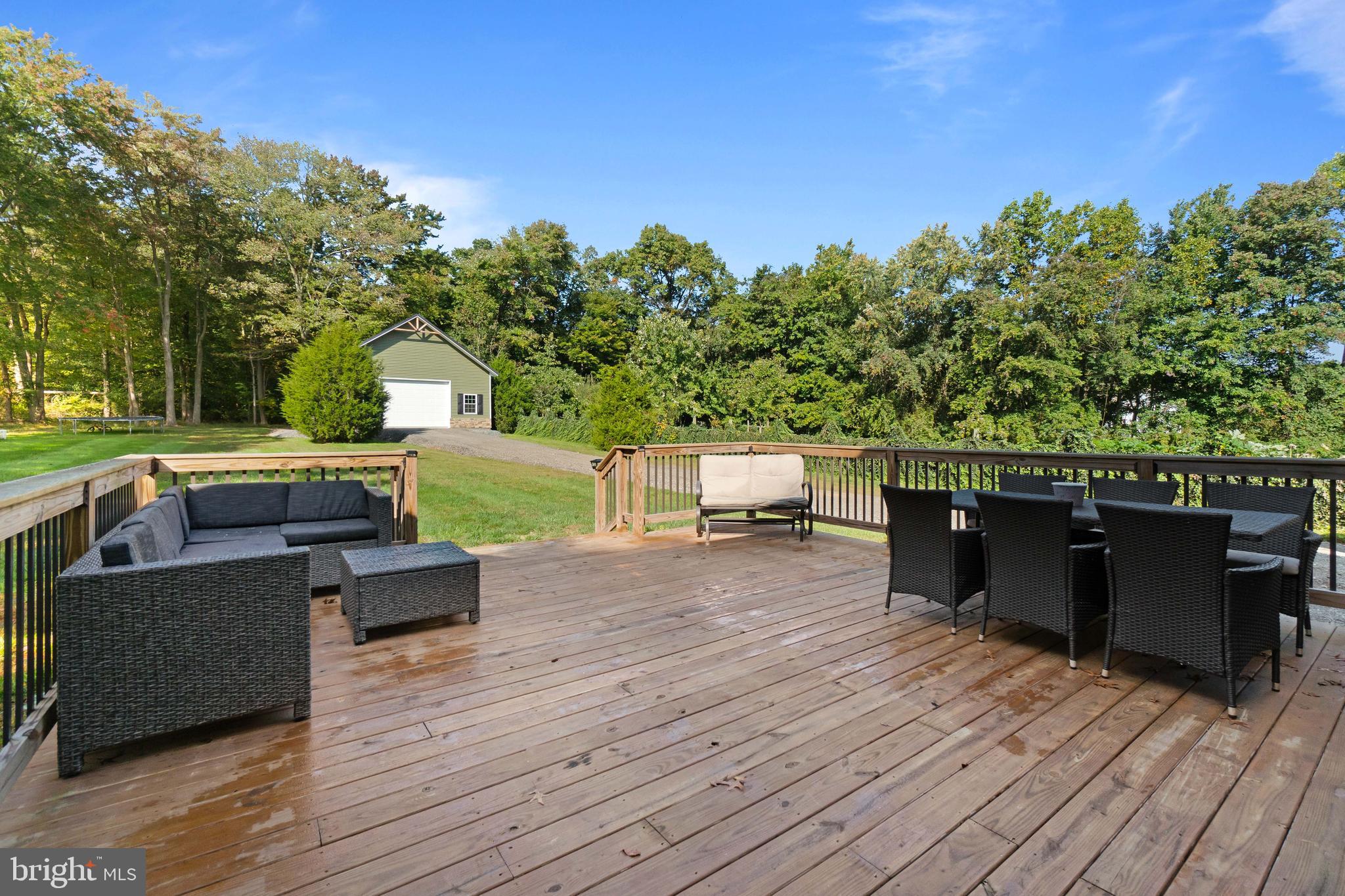 557 Union Church Road Elkton, MD 21921 - Photo 23 of 32 20'x20x Deck