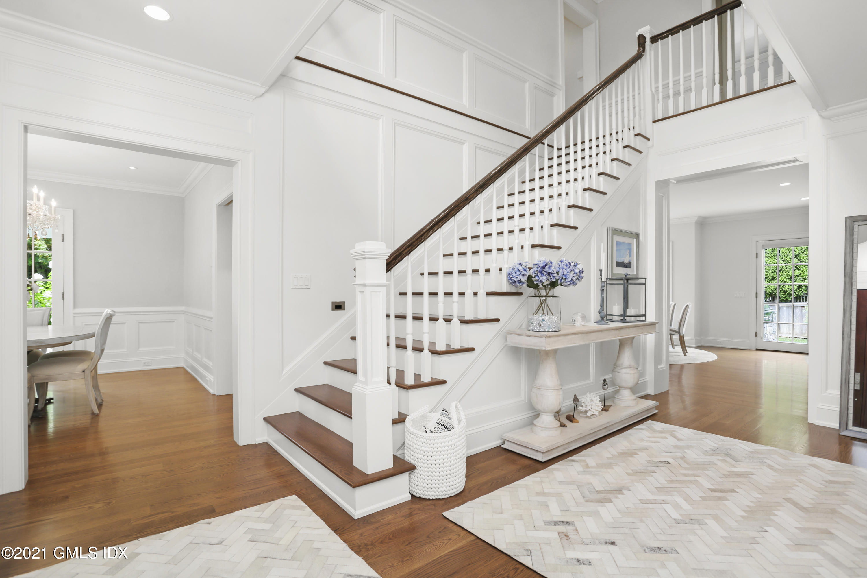 15 Terrace Avenue Riverside, CT 06878 - Photo 14 of 27 a view of entryway and hall