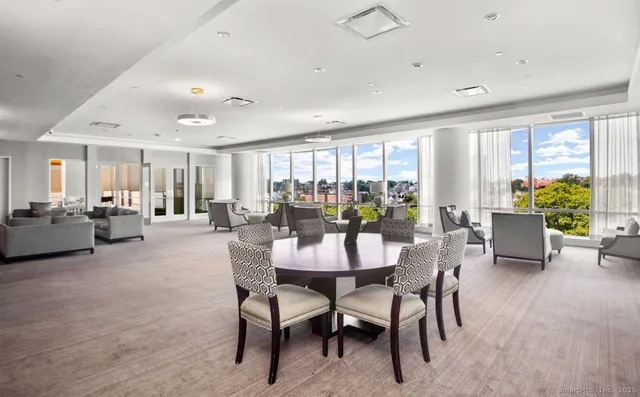 $835,000 | 1 Broad Street, Unit PH26E, Stamford, CT 06901