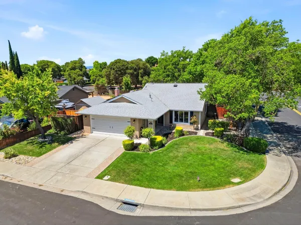 $1,110,000 | 1780 Honeysuckle Road, Livermore, CA 94551