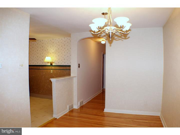3105 Welsh Road Philadelphia, PA 19136 - Photo 8 of 25 Dining Room