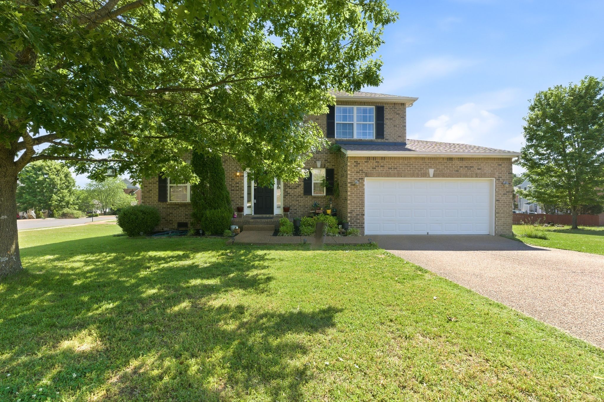 8008 Streamside Drive Mount Juliet, TN 37122 - Photo 2 of 31