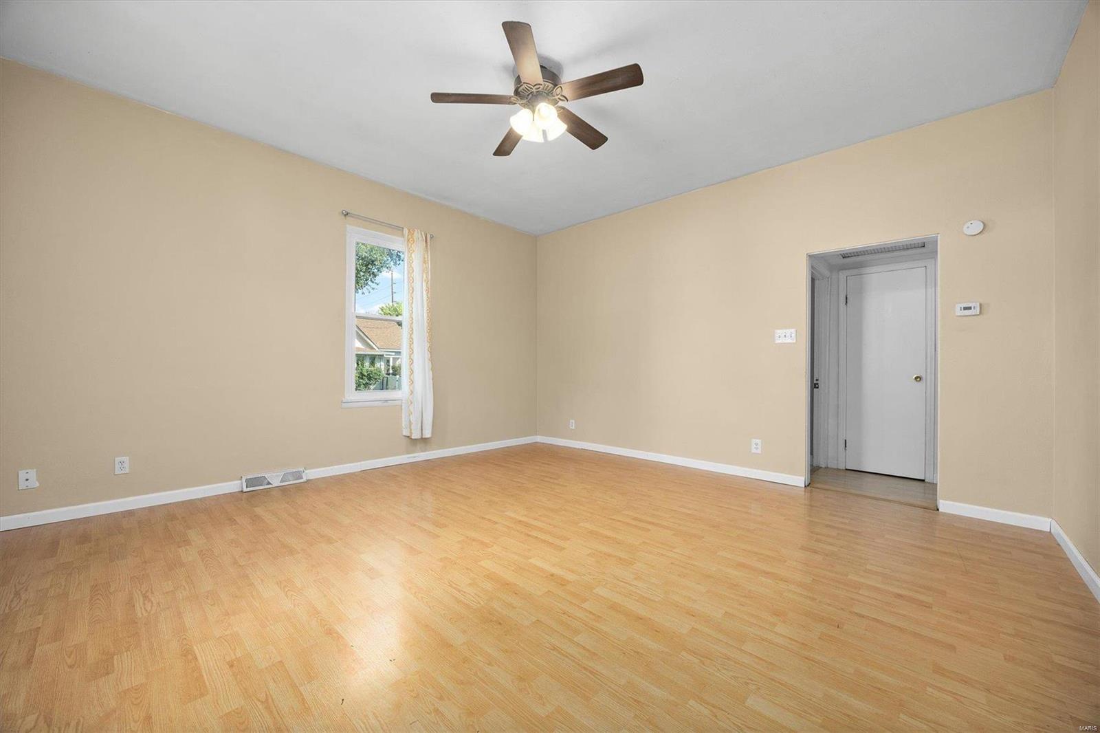 201 West Washington Street O'Fallon, IL 62269 - Photo 5 of 21