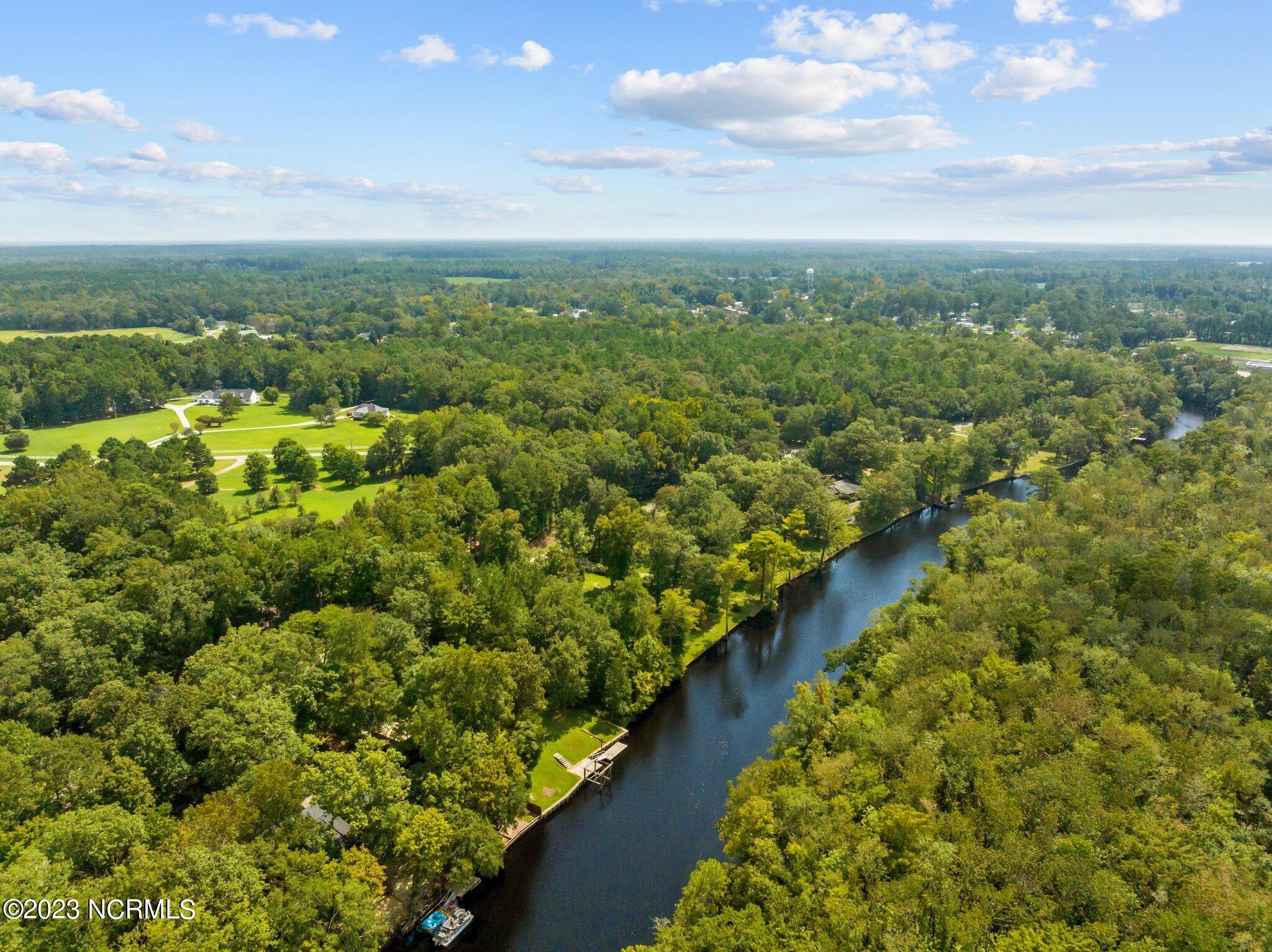 194 Hughes Plantation Road Pollocksville, NC 28573 - Photo 12 of 17 11