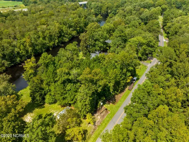 $105,000 | 194 Hughes Plantation Road, Pollocksville, NC 28573