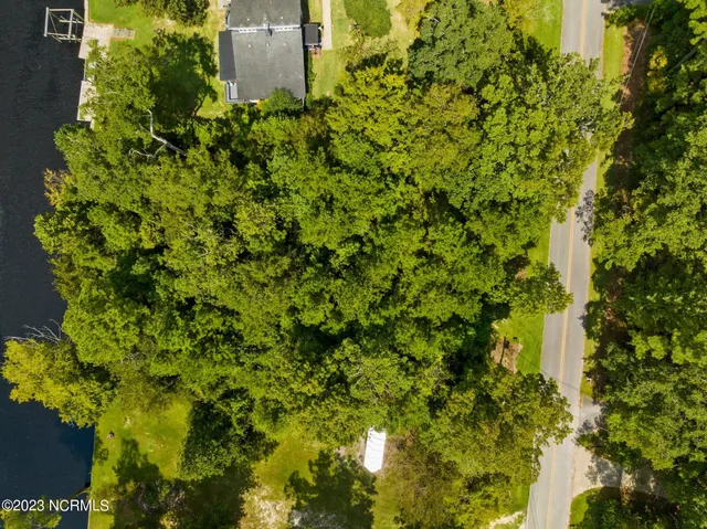 $105,000 | 194 Hughes Plantation Road, Pollocksville, NC 28573