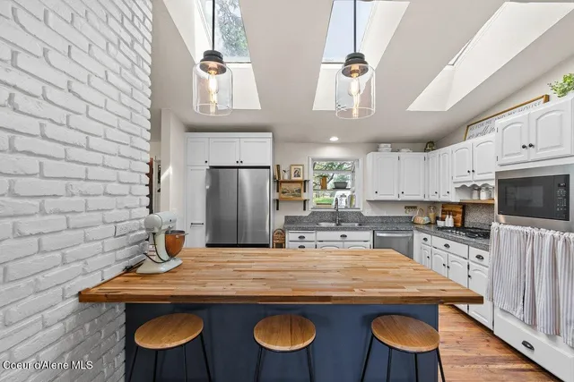 $1,099,900 | 2491 North Cranston Court, Post Falls, ID 83854