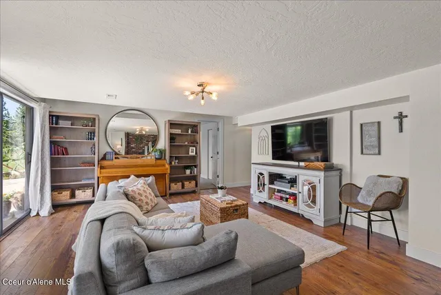 $1,099,900 | 2491 North Cranston Court, Post Falls, ID 83854