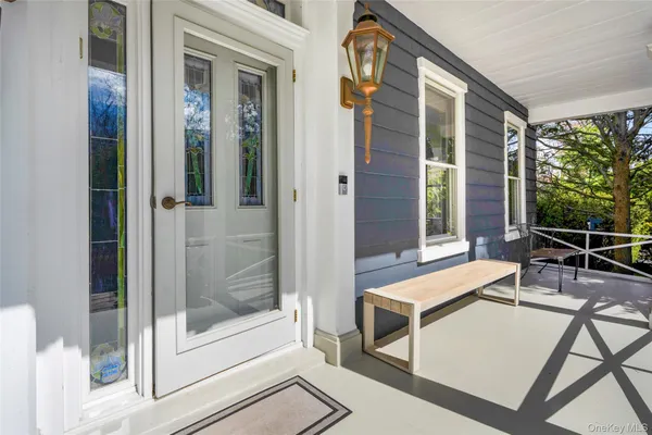 $1,195,000 | 644 Fort Hill Road, Scarsdale, NY 10583